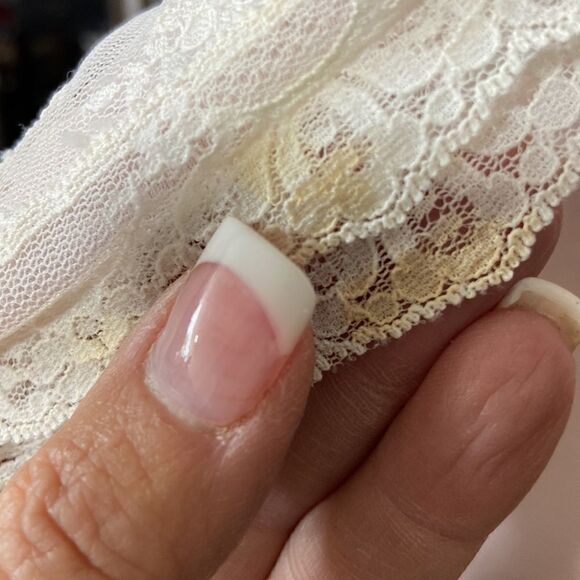 Lucie Ann Beverly Hills peignoir‎ - Picture 11 of 11